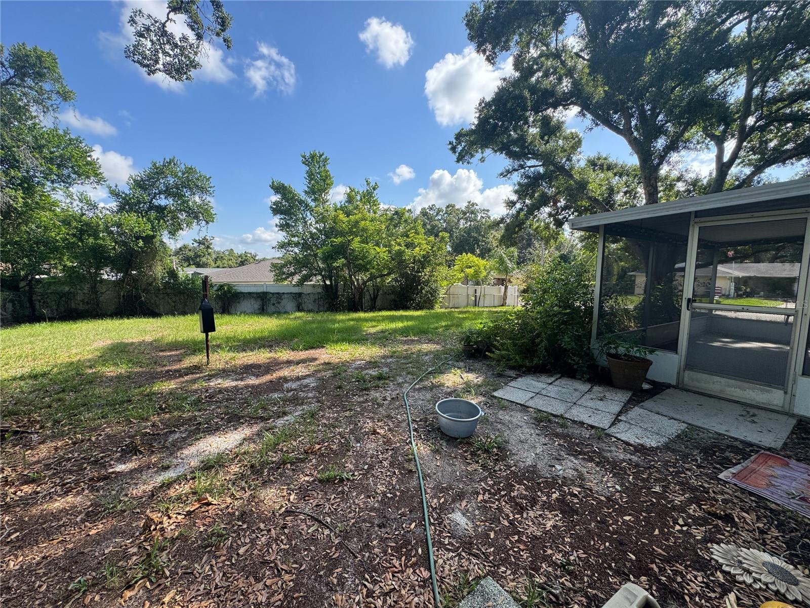 624 Wood Rd Property Photo 22