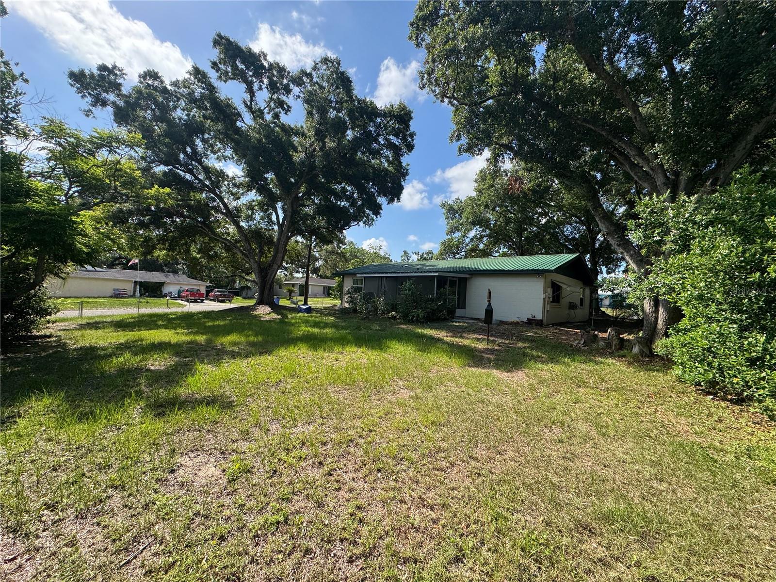 624 Wood Rd Property Photo 26