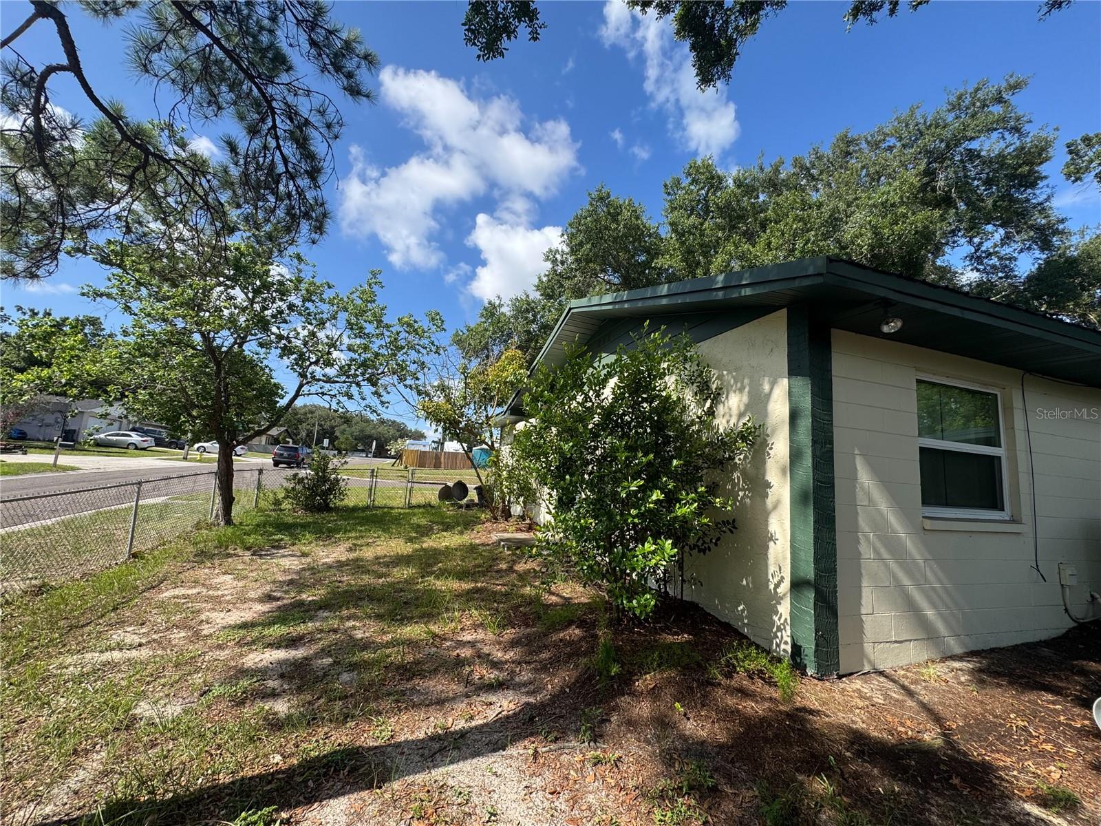 624 Wood Rd Property Photo 33