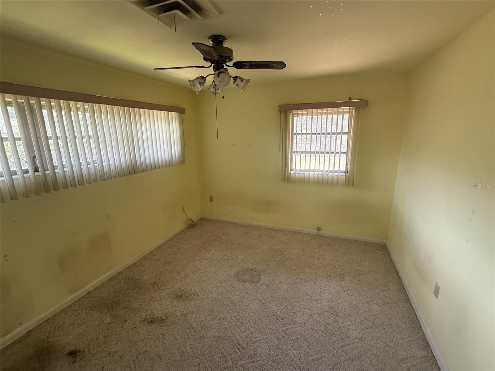 1015 E Mann Rd Property Photo 14
