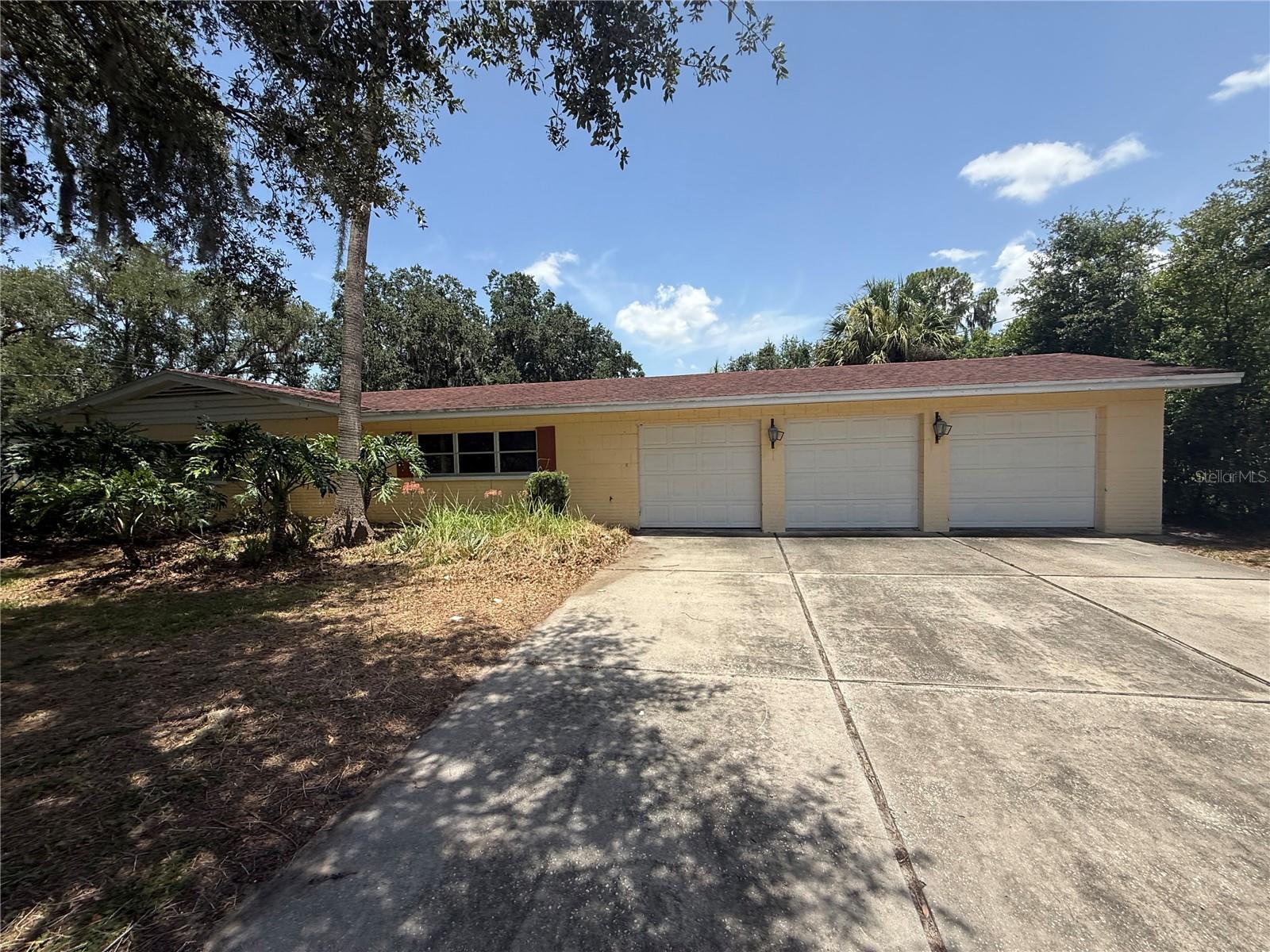 1015 E Mann Rd Property Photo 21