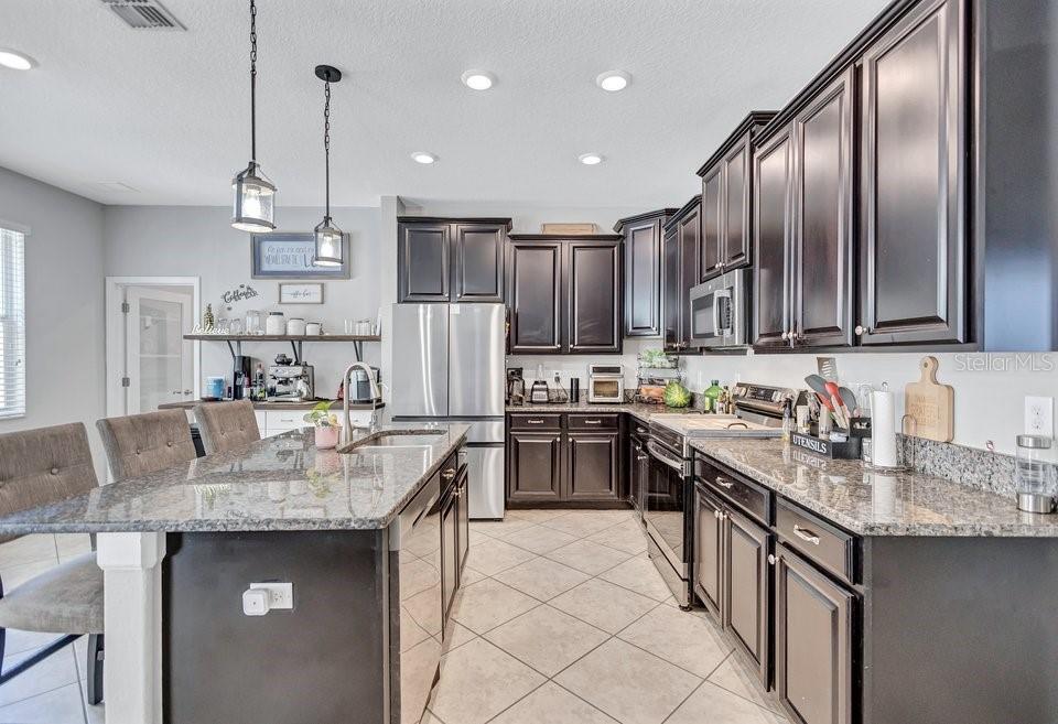 11911 Twilight Darner Pl Property Photo 3
