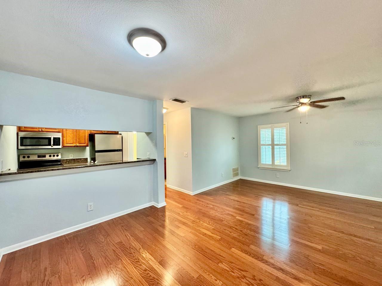 5440 S Macdill Ave #4l Property Photo 4