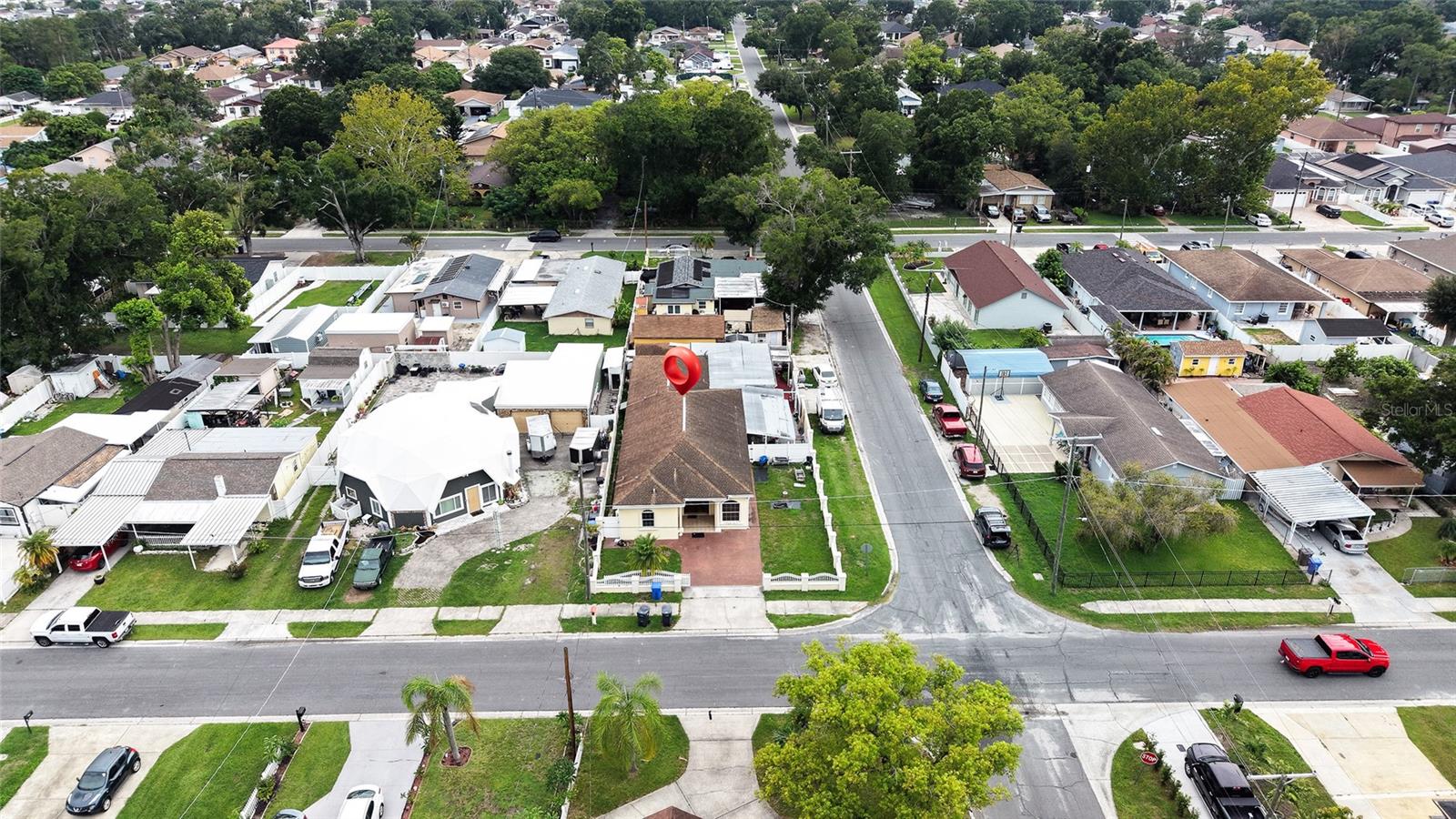 6922 N Hale Ave Property Photo 3