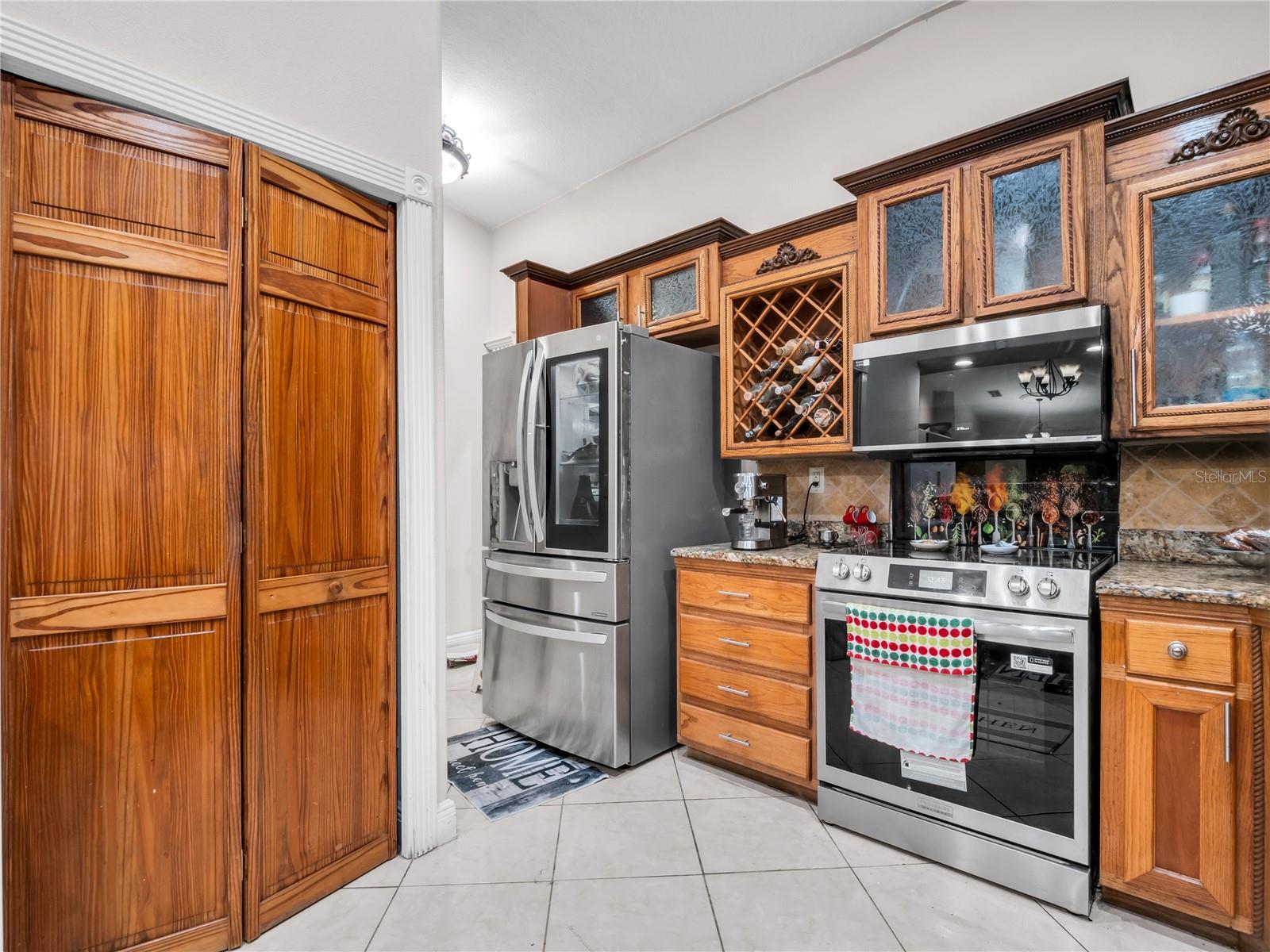 6922 N Hale Ave Property Photo 54