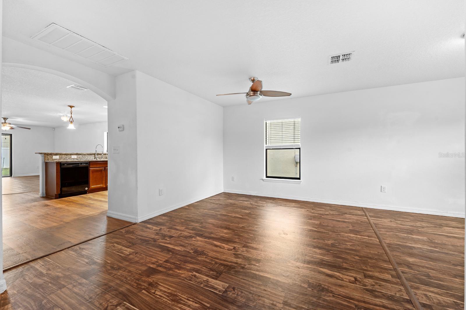 11837 Thicket Wood Dr Property Photo 5