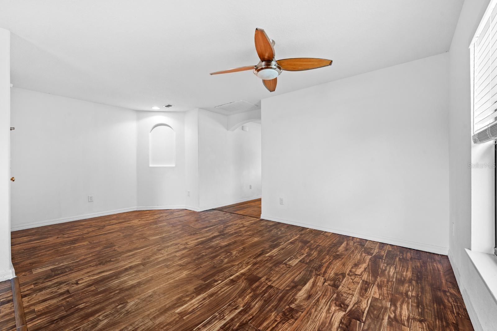 11837 Thicket Wood Dr Property Photo 7
