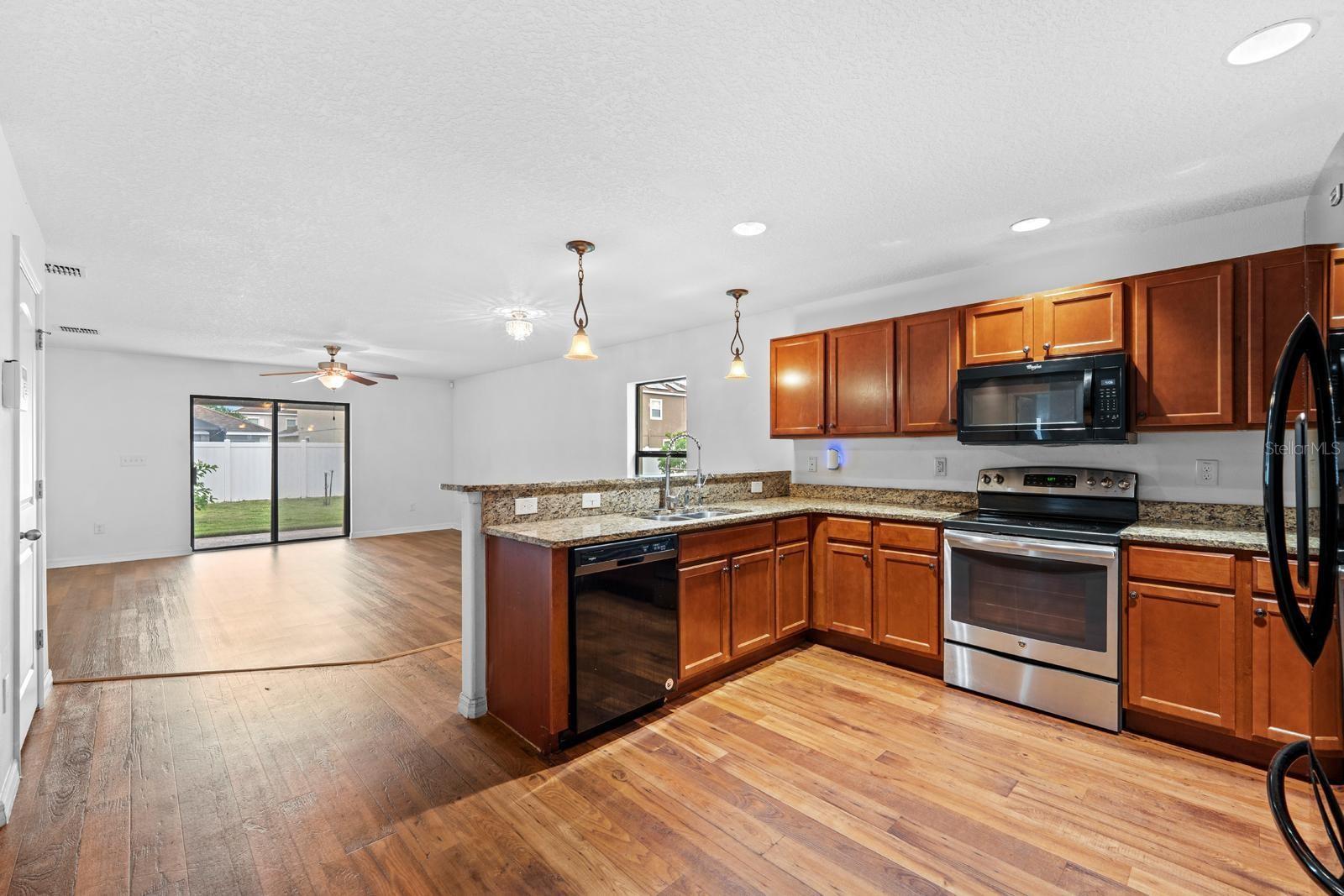 11837 Thicket Wood Dr Property Photo 8