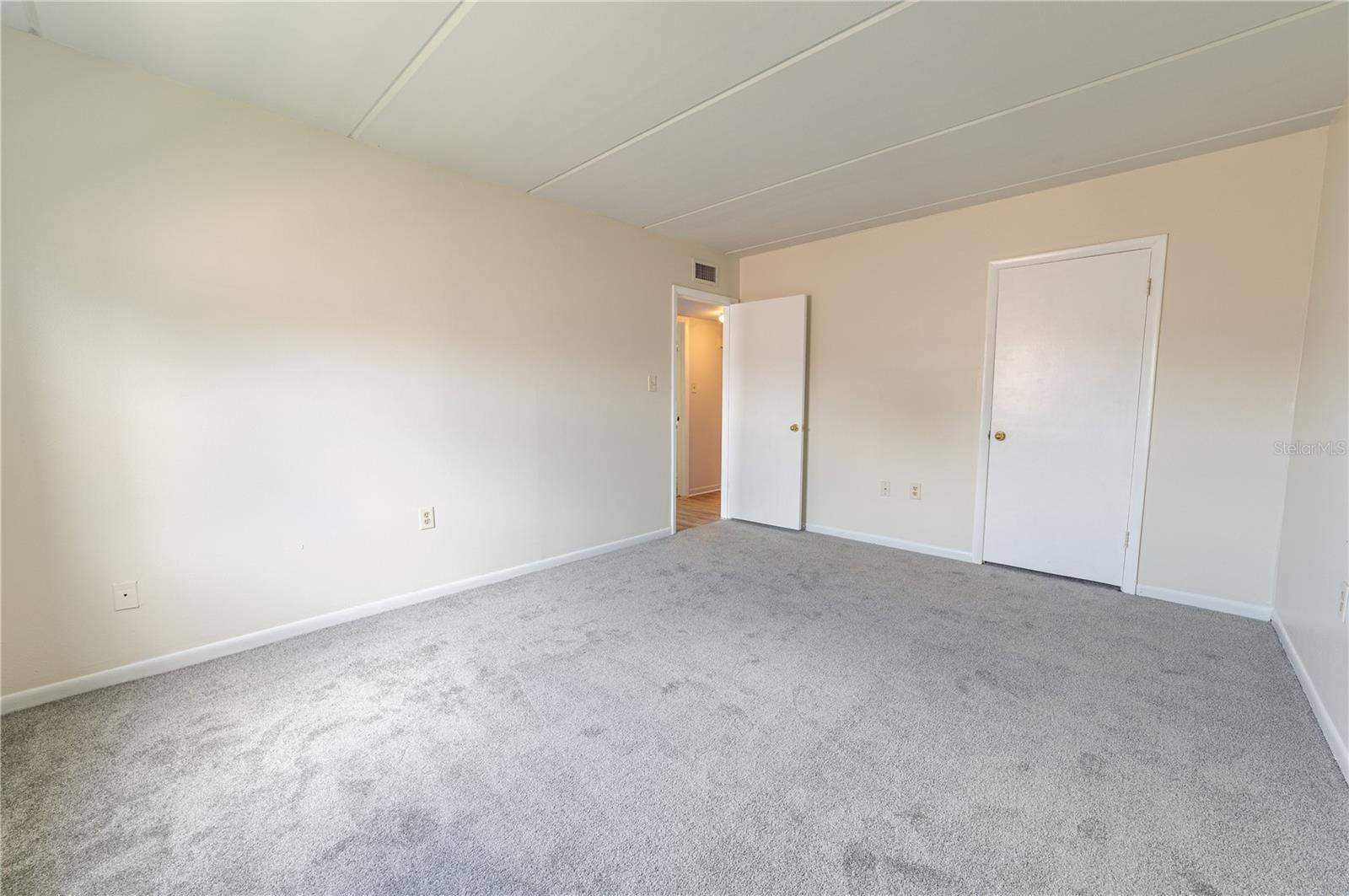 4718 Joseph Ct #220 Property Photo 7