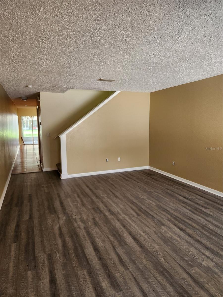 10815 Brickside Ct Property Photo 2
