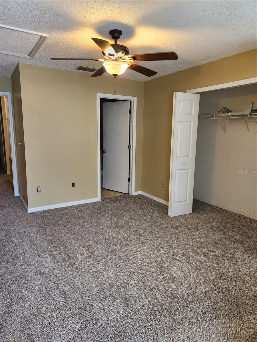 10815 Brickside Ct Property Photo 5