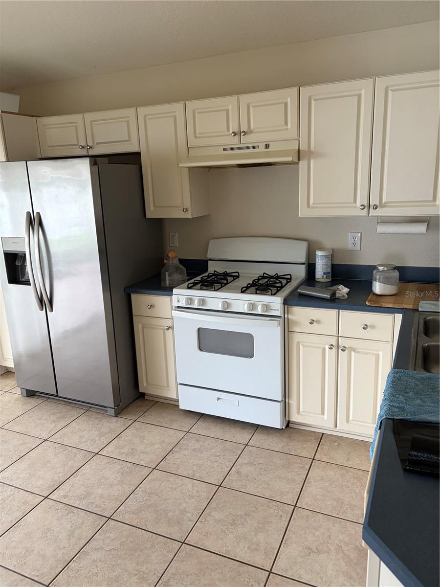 24312 Silkbay Ct Property Photo 4