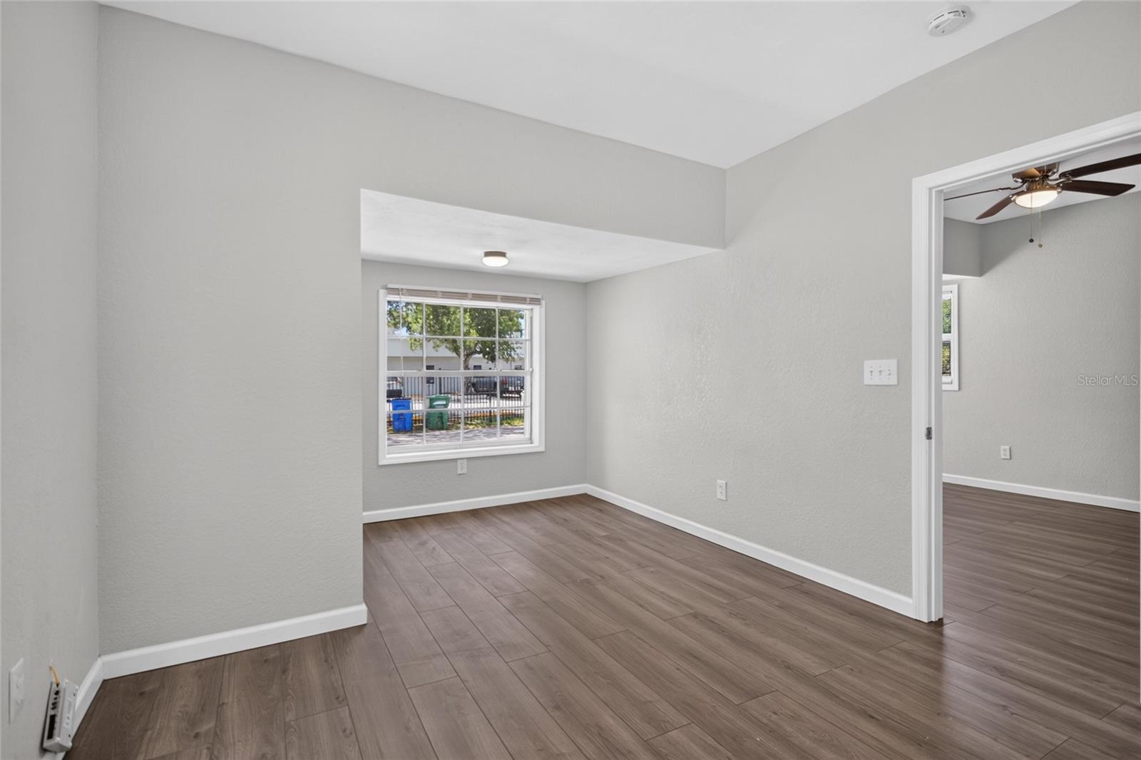 411 12th Ave E Property Photo 16