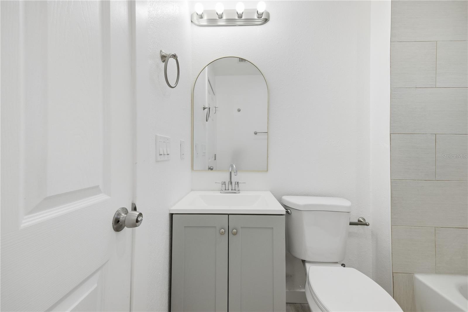 5920 Denver St Ne Property Photo 26