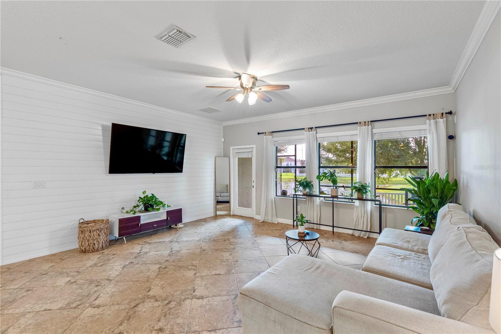 19343 Paddock View Dr Property Photo 28