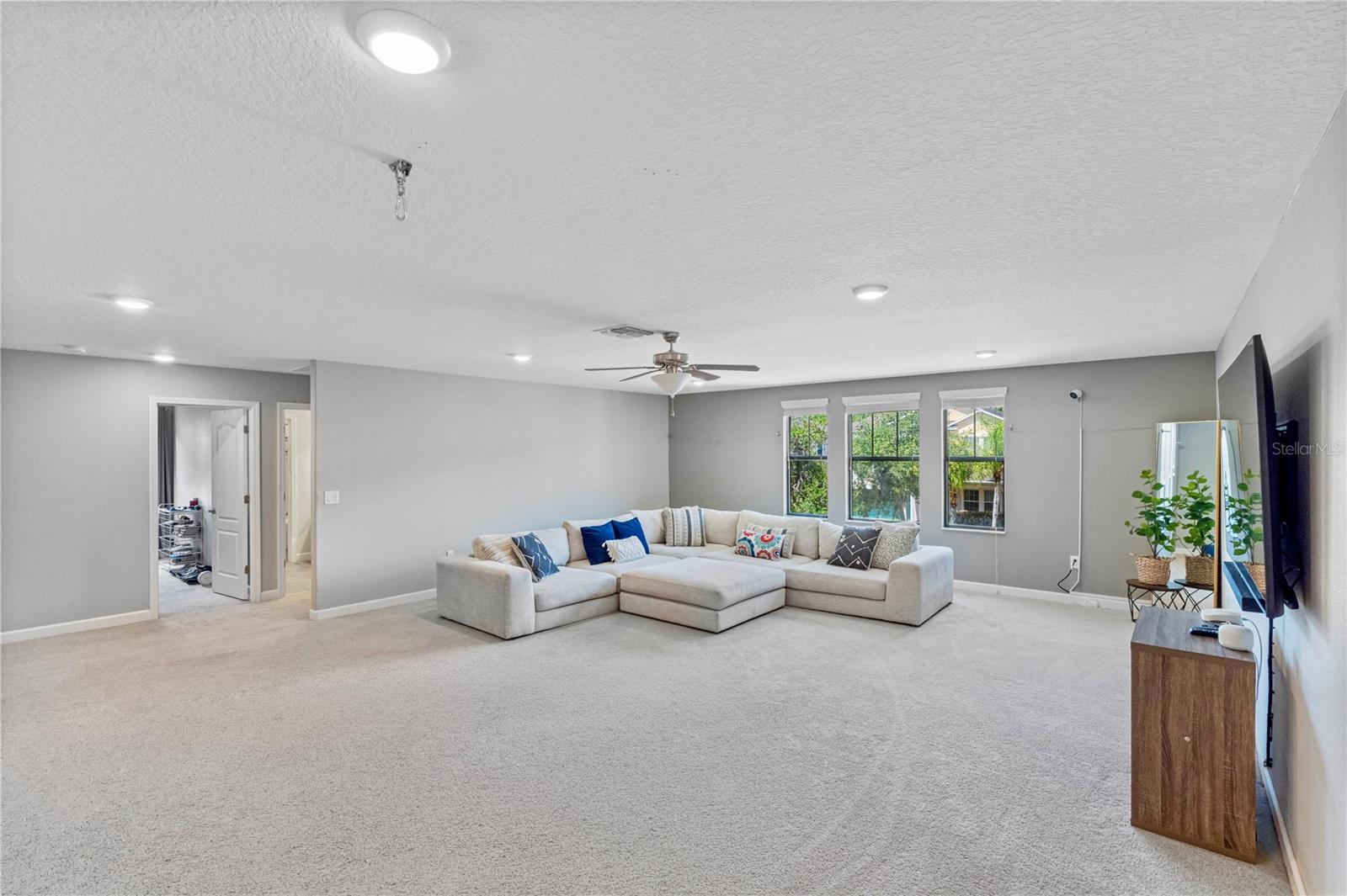 19343 Paddock View Dr Property Photo 45