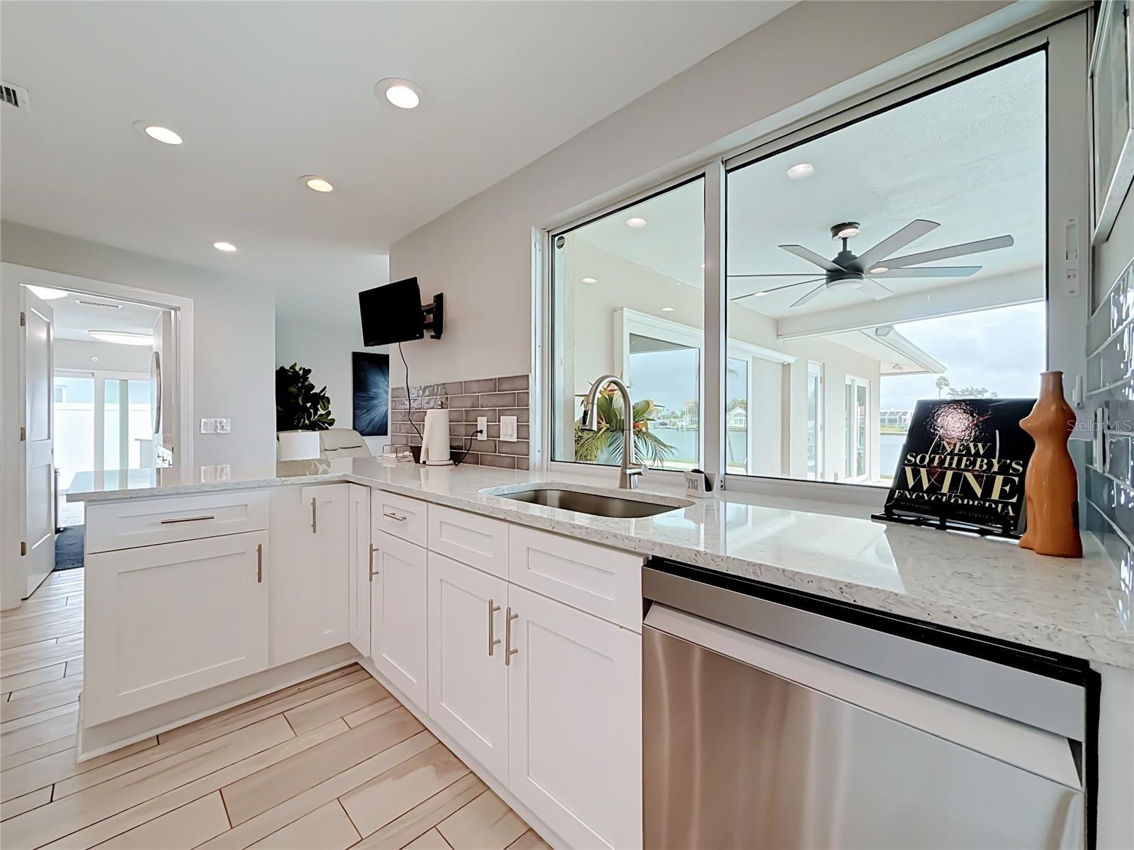 6351 3rd Palm Pt Property Photo 16