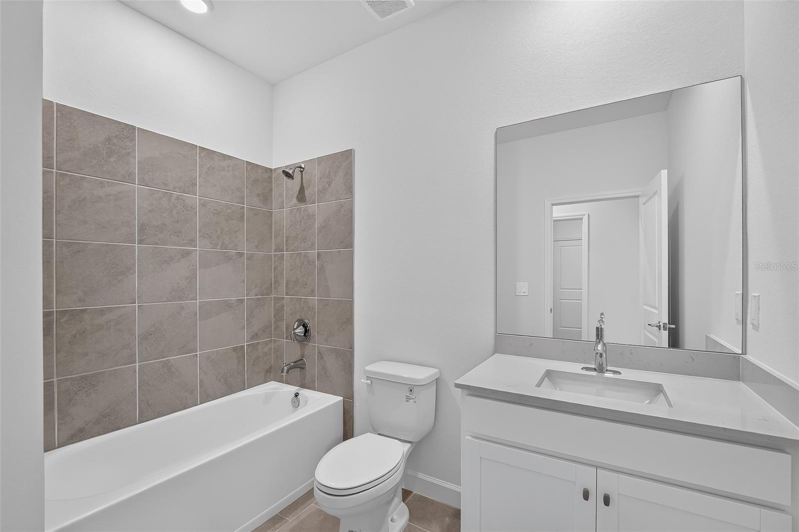 13302 Grassmere Ct Property Photo 17