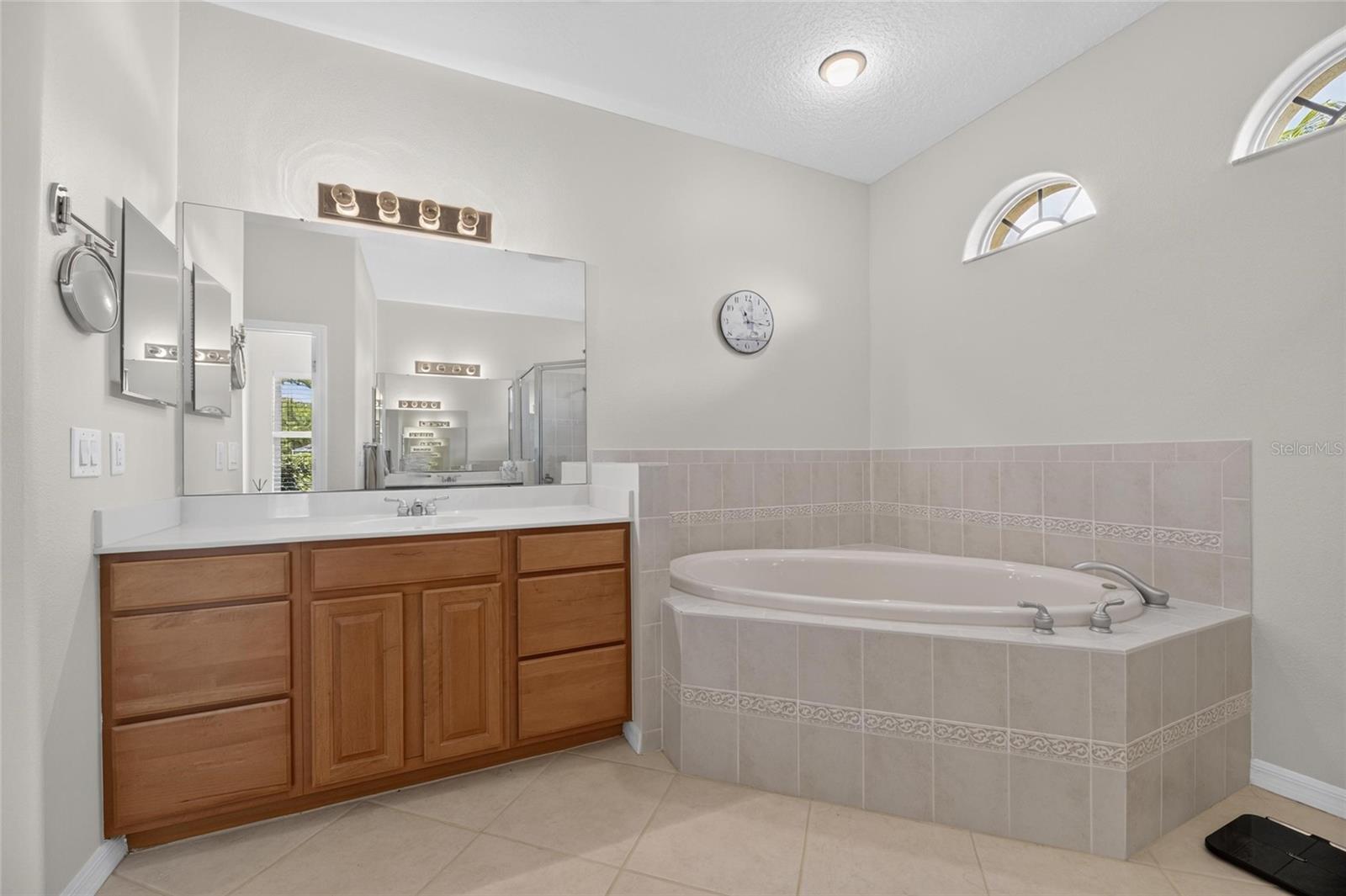 7508 Dunbridge Dr Property Photo 40