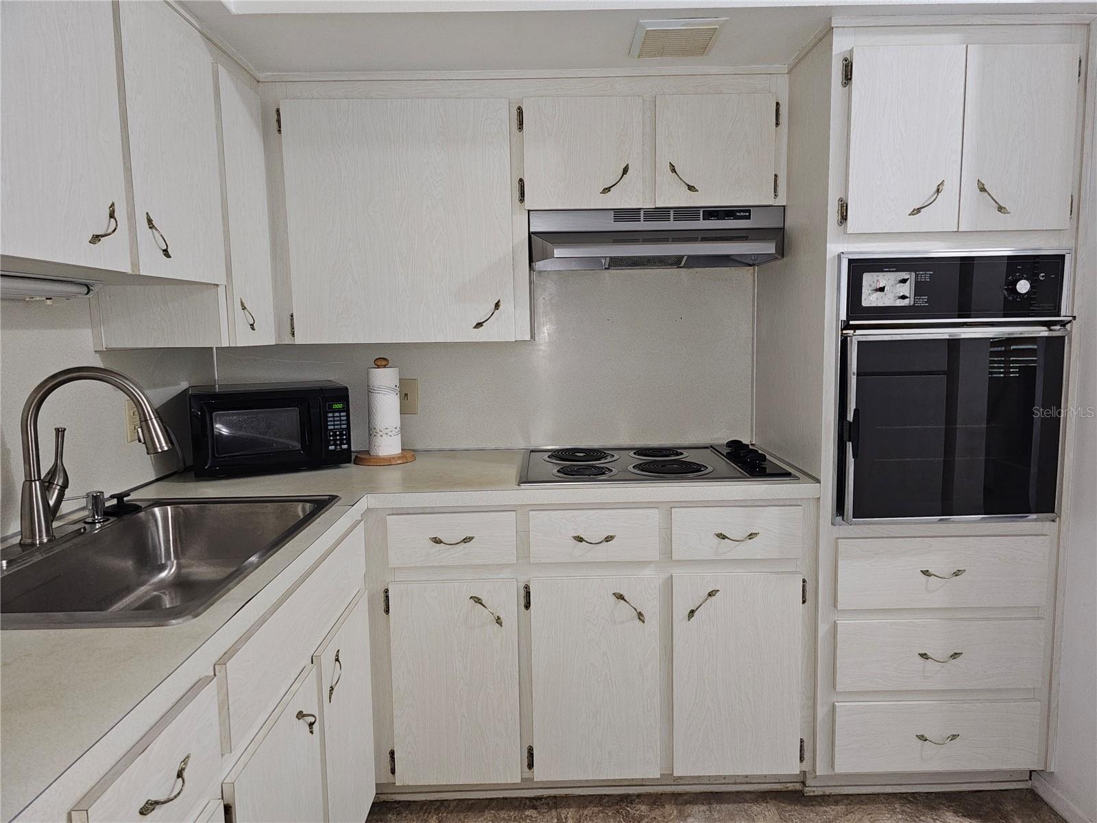 2331 Finlandia Ln #37 Property Photo 15