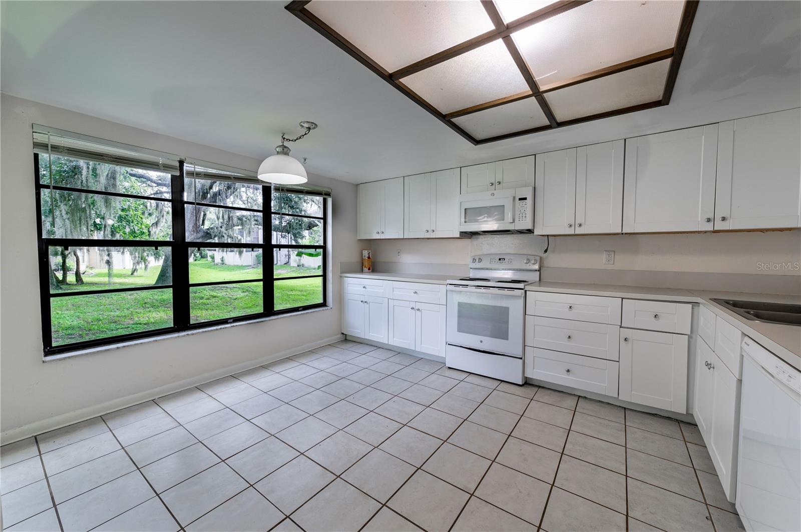 7873 Niagara Ave #1803 Property Photo 2