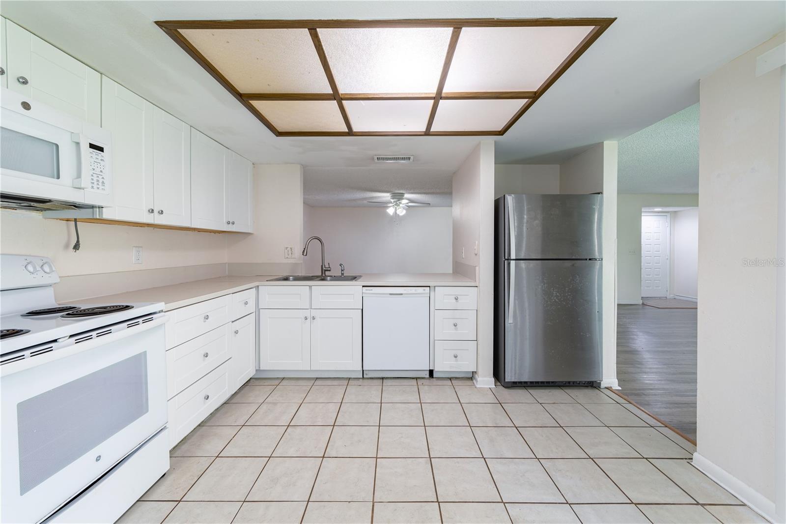 7873 Niagara Ave #1803 Property Photo 4