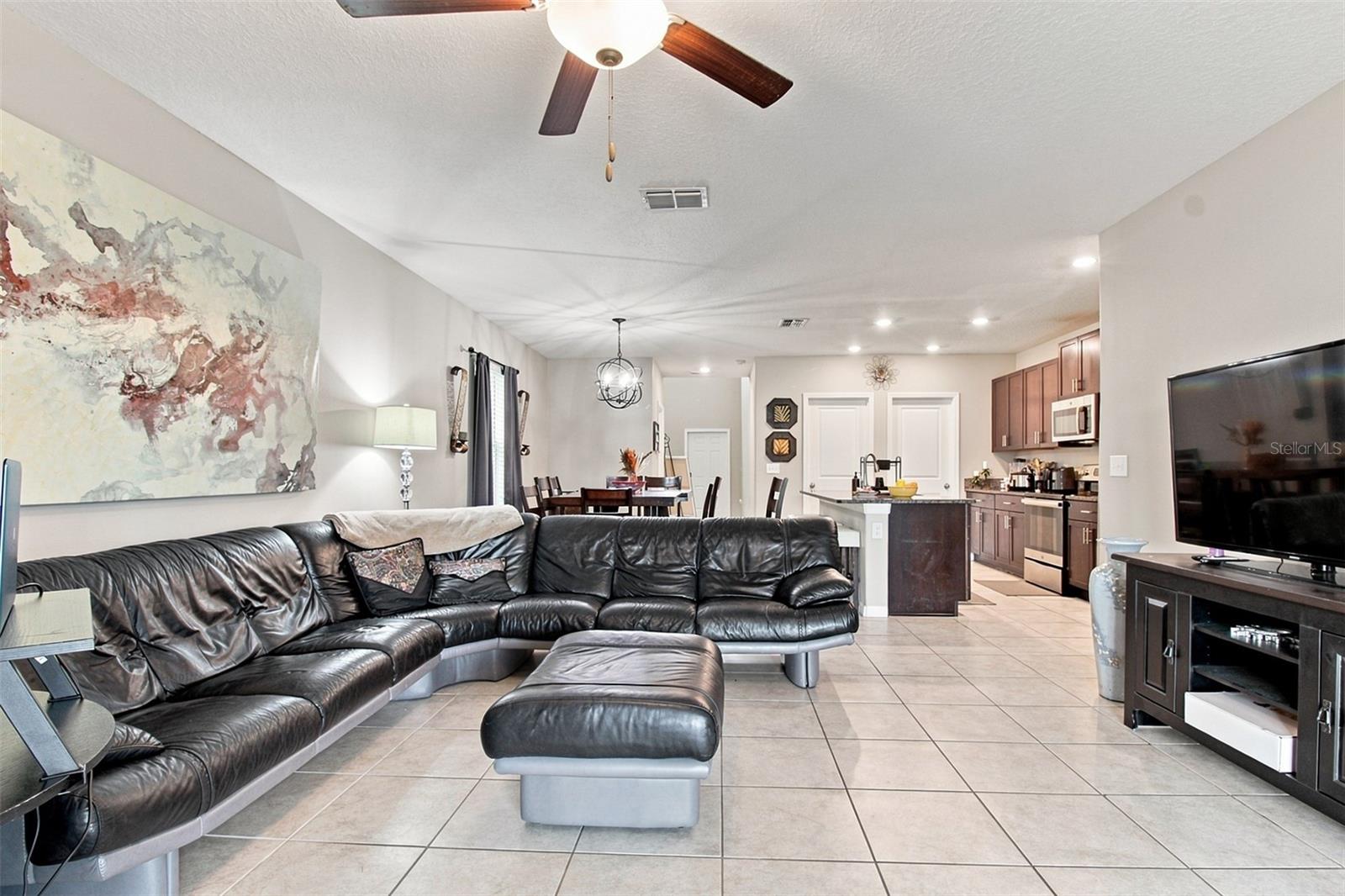 31746 Barrel Wave Way Property Photo 8
