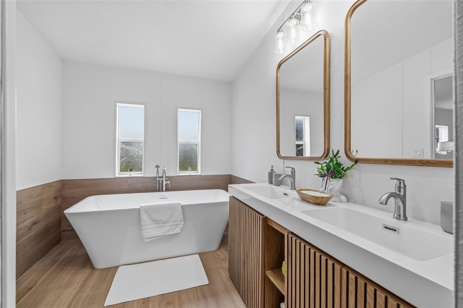 5005 Sugar Oak Ln Property Photo 19