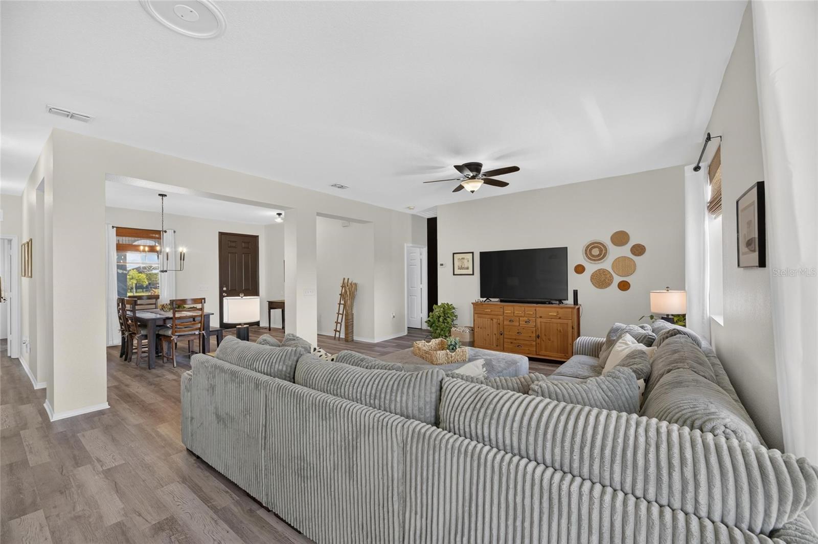 203 Star Shell Dr Property Photo 16