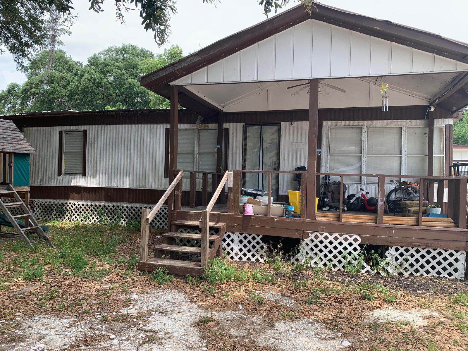 11811 Hazen Ave Property Photo 2