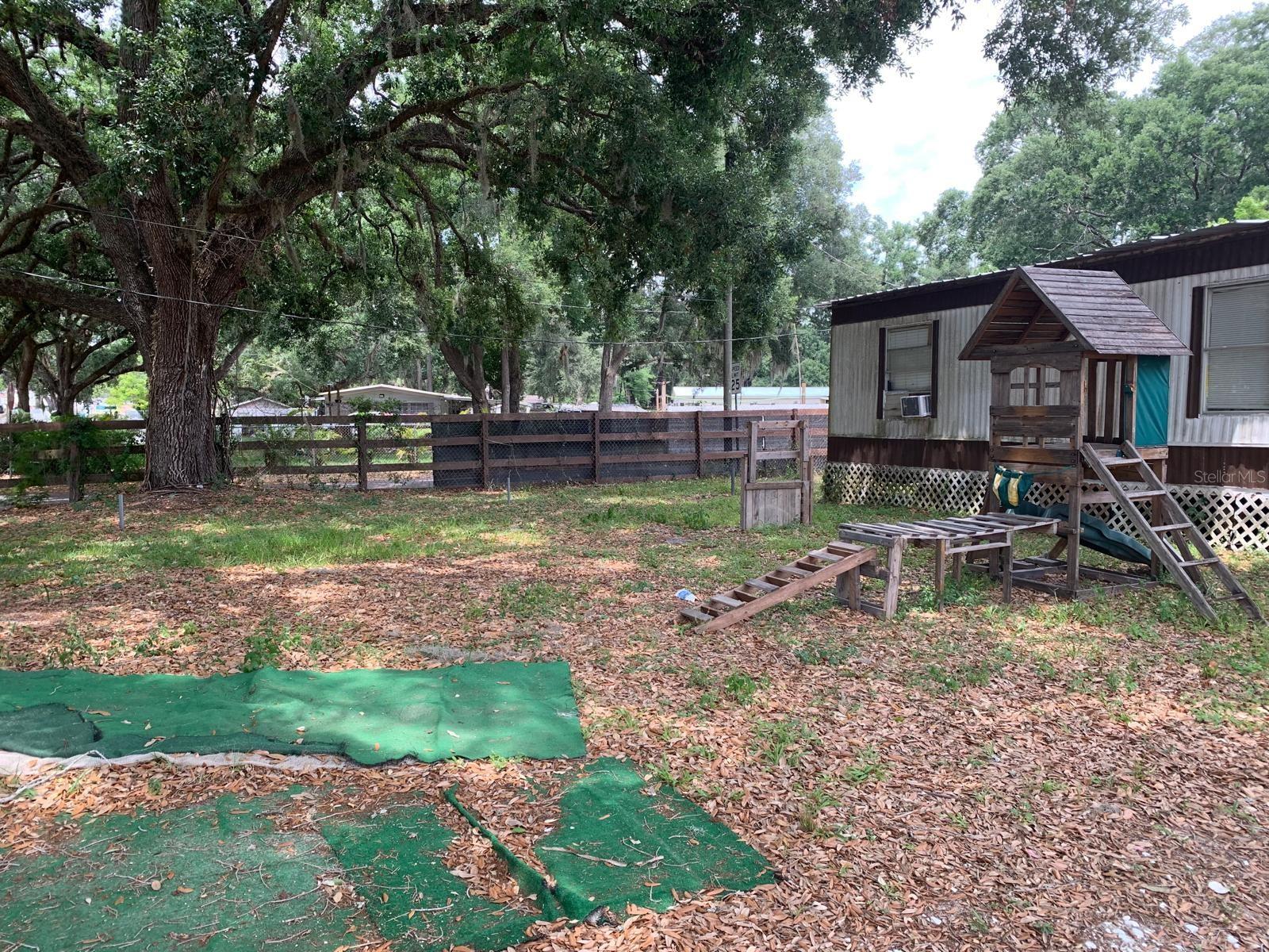11811 Hazen Ave Property Photo 3