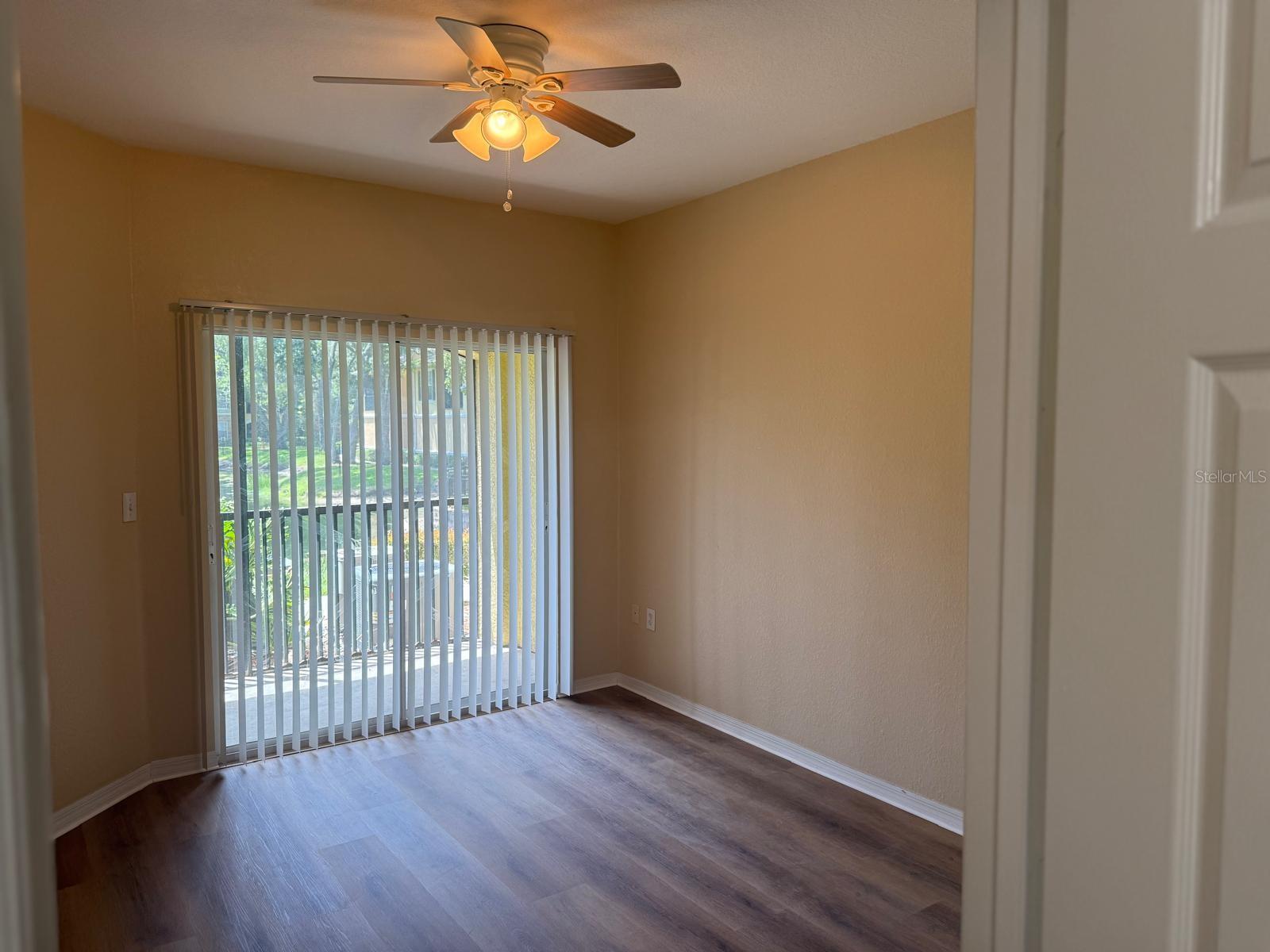 10025 Courtney Palms Blvd #103 Property Photo 15