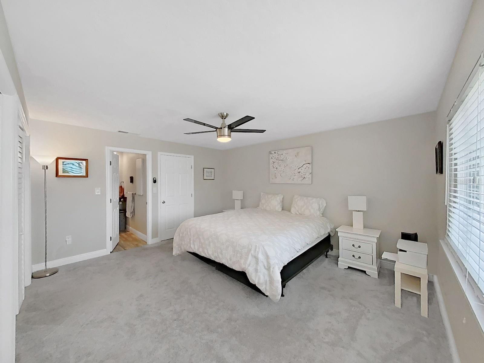433 S Paula Dr #18 Property Photo 27