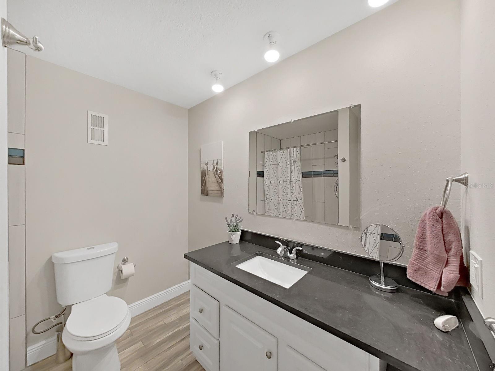 433 S Paula Dr #18 Property Photo 29