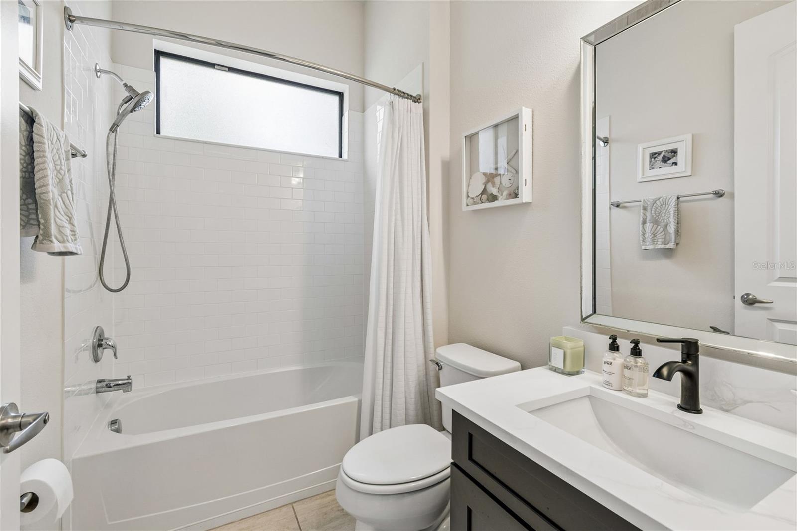 7872 Marsh Pointe Dr Property Photo 36