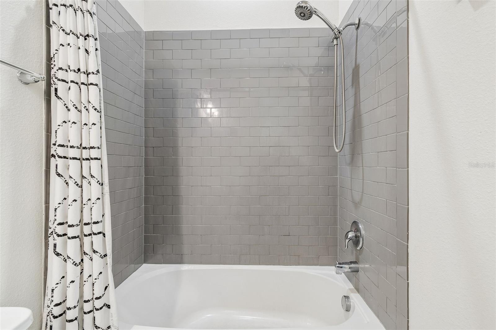 7872 Marsh Pointe Dr Property Photo 43