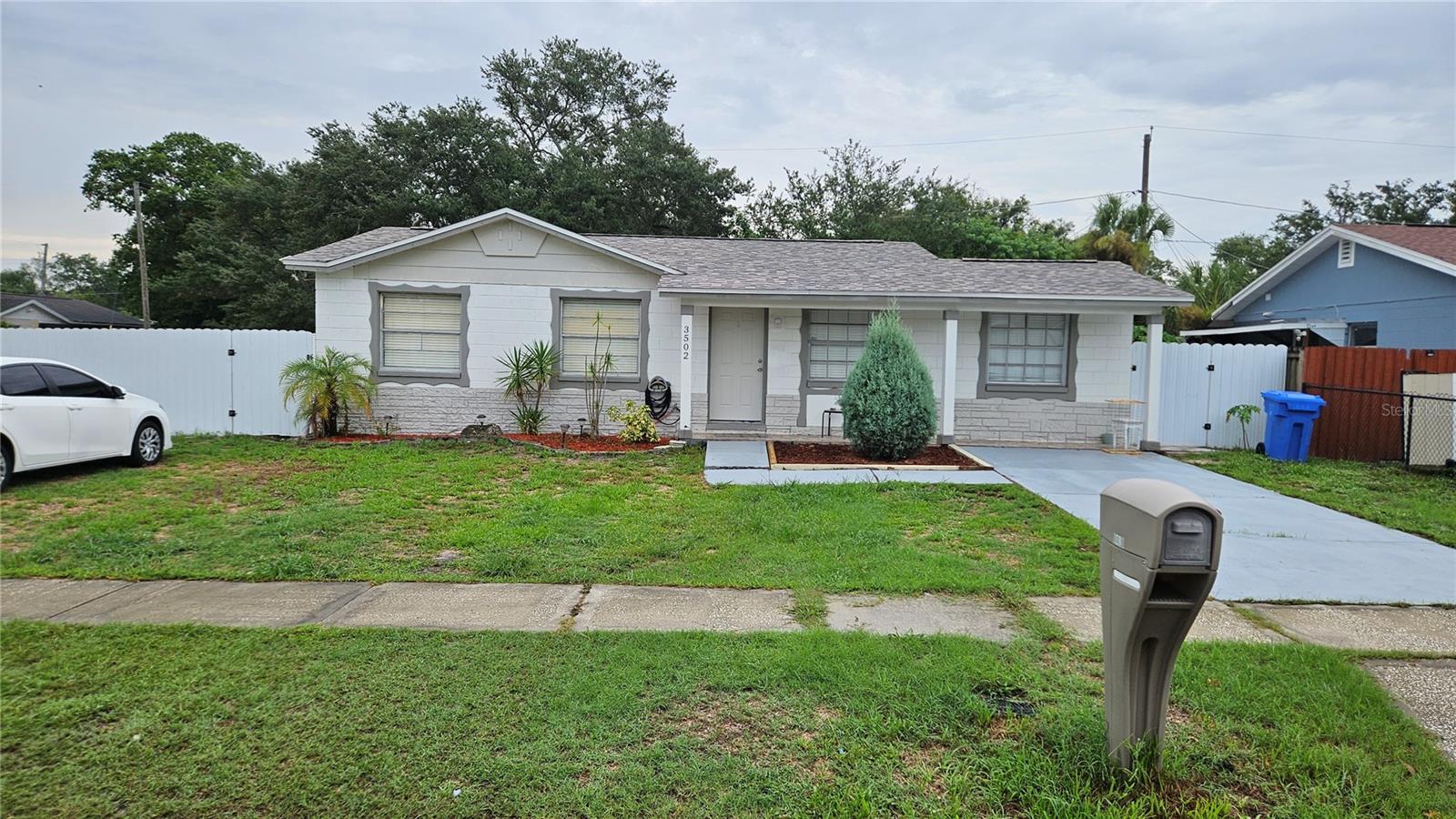 3502 Libby Loop Property Photo 1
