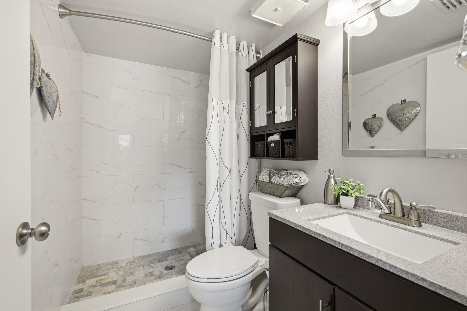 1179 Pine Ridge Cir W #g1 Property Photo 13