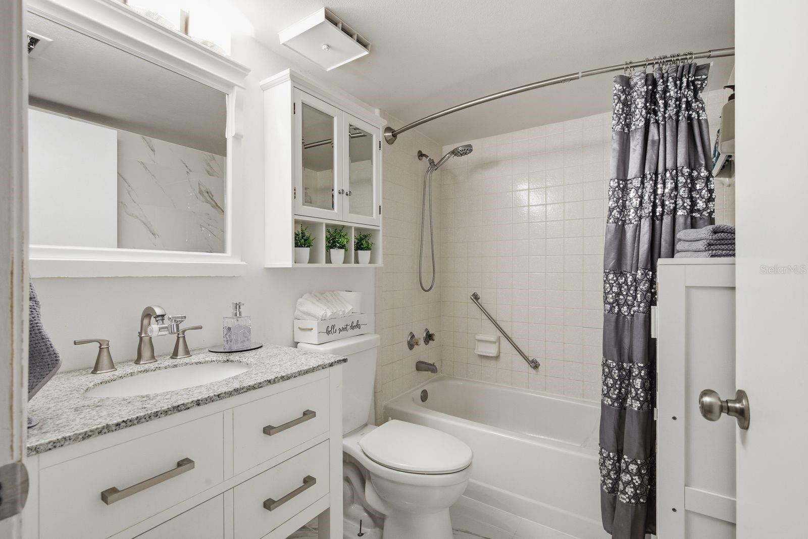 1179 Pine Ridge Cir W #g1 Property Photo 16