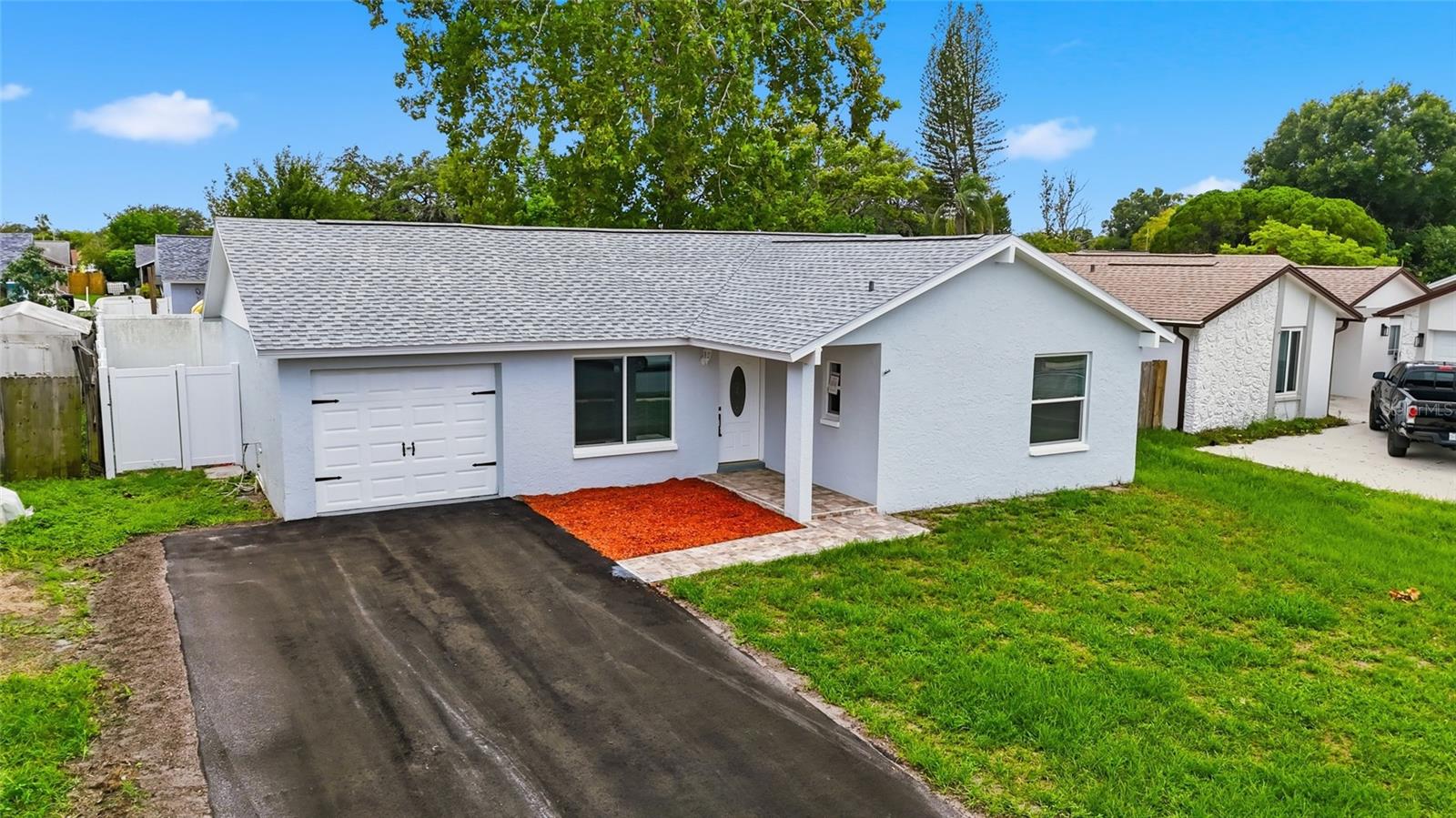 7342 IVORY TER Property Photo 1