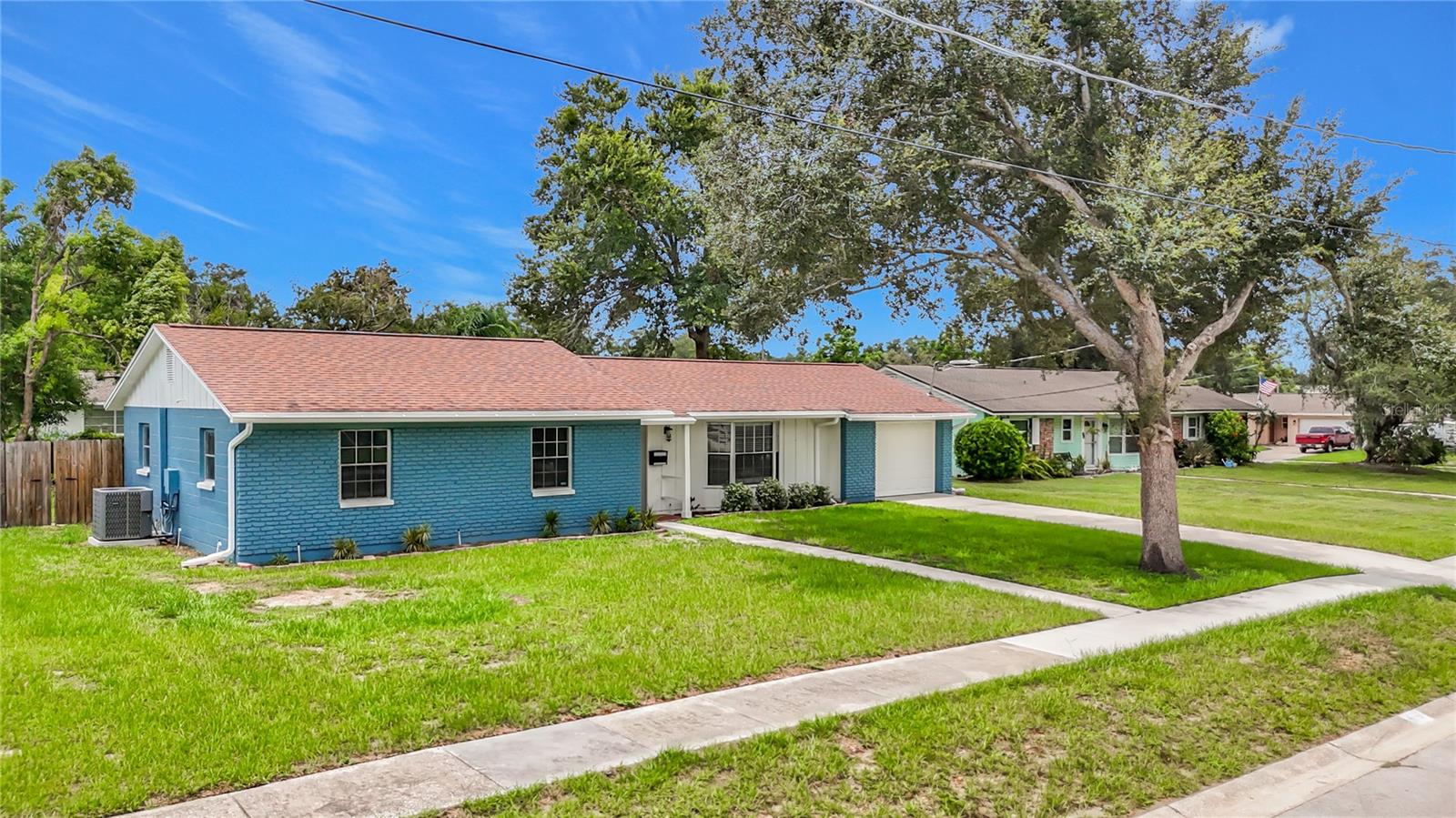 514 W Hilda Dr Property Photo 1