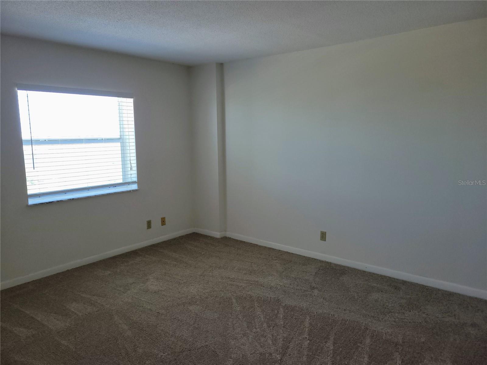 400 64th Ave #1001 W Property Photo 10