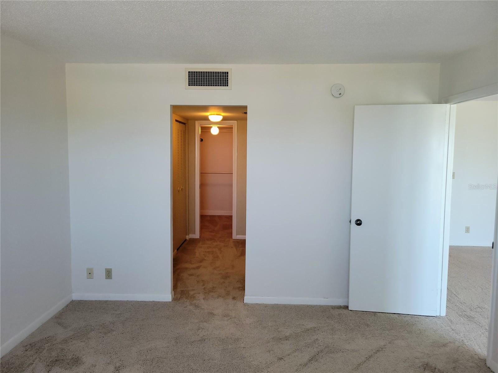 400 64th Ave #1001 W Property Photo 12