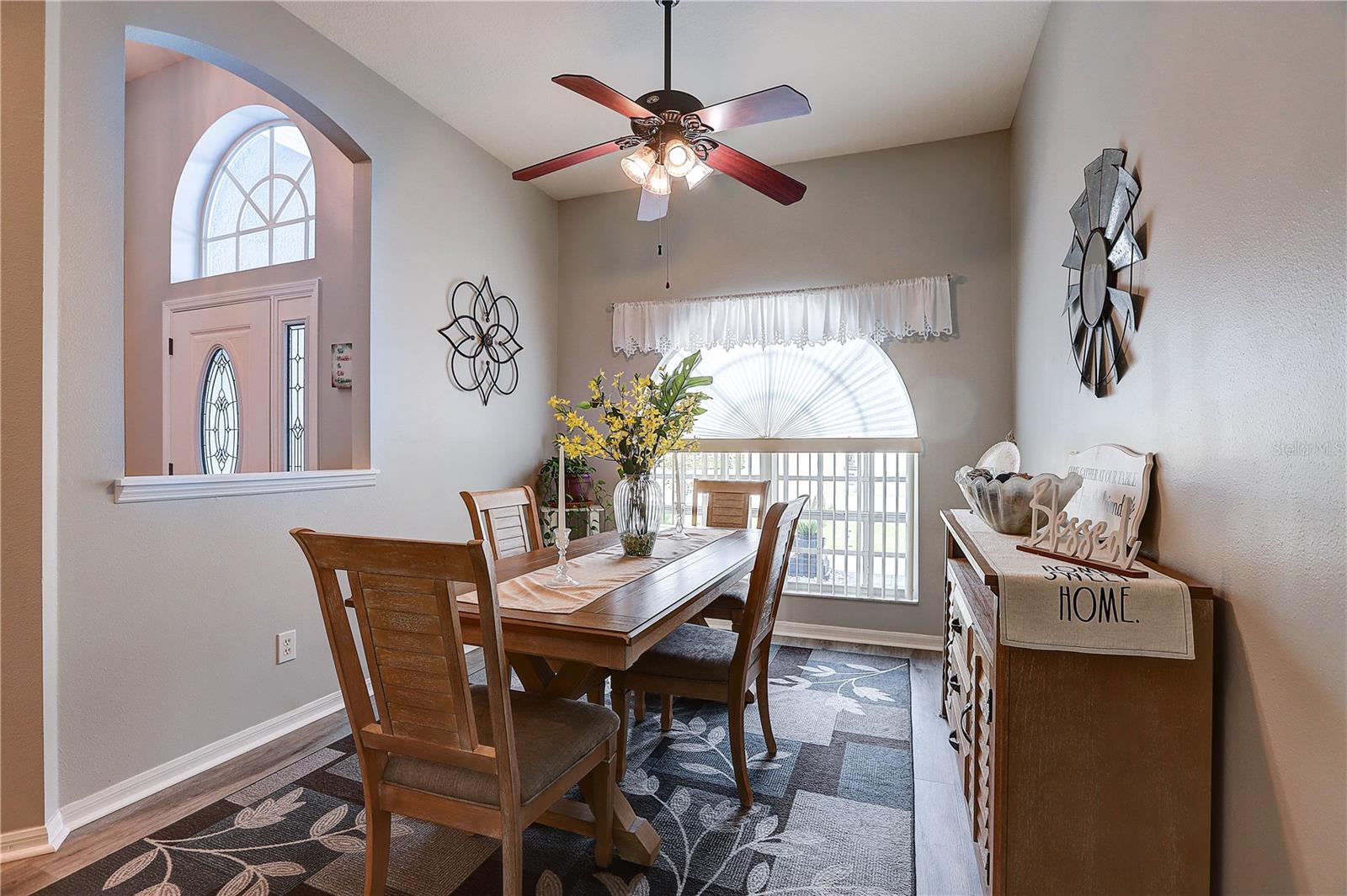 2242 Towering Oaks Cir Property Photo 7
