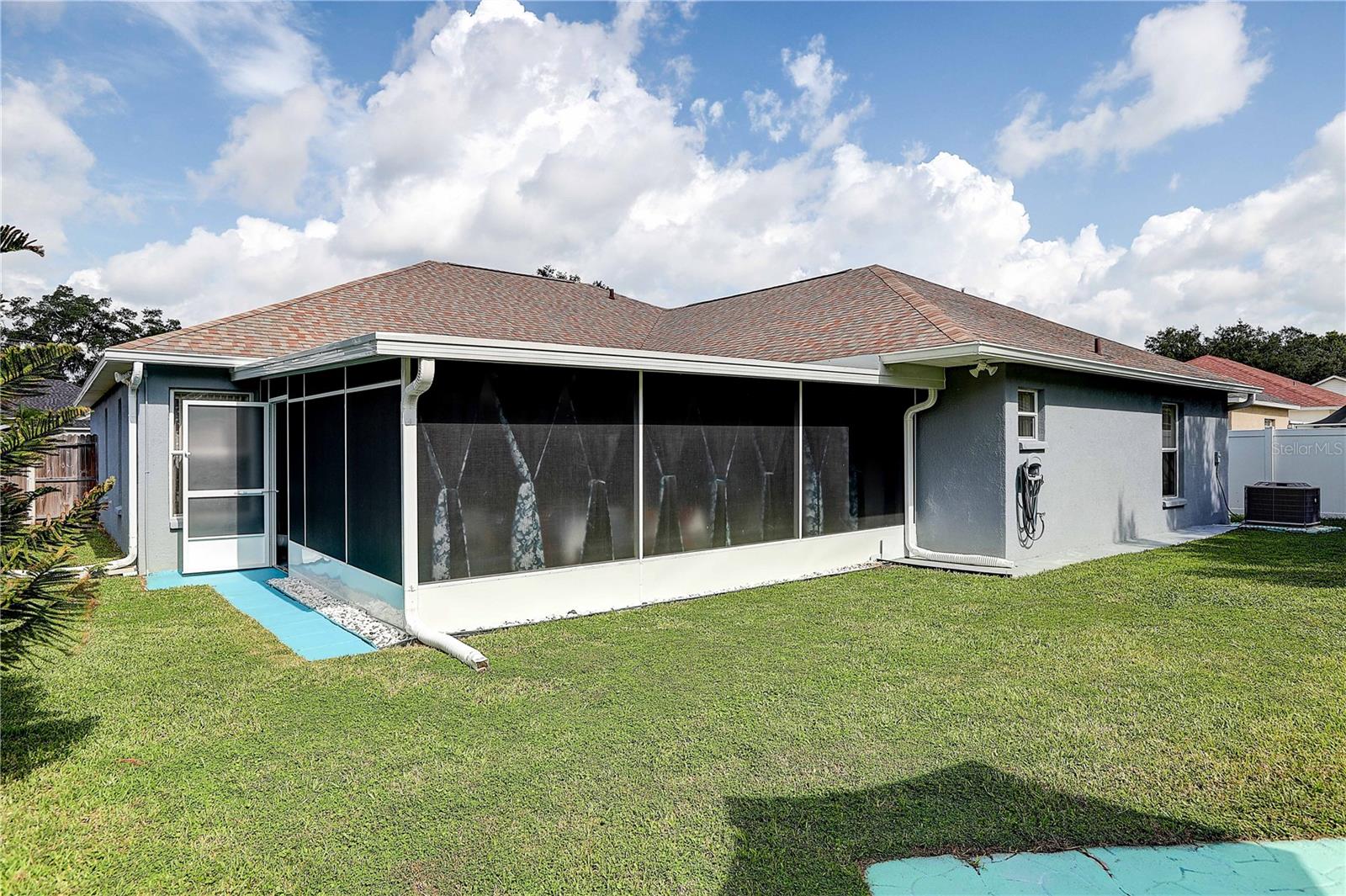 2242 Towering Oaks Cir Property Photo 33