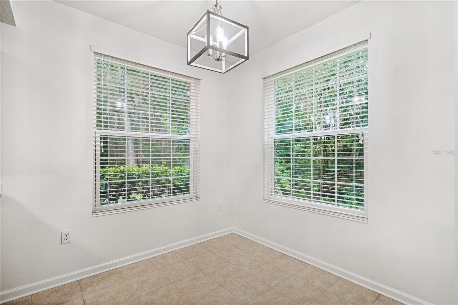 852 Lantern Way Property Photo 24