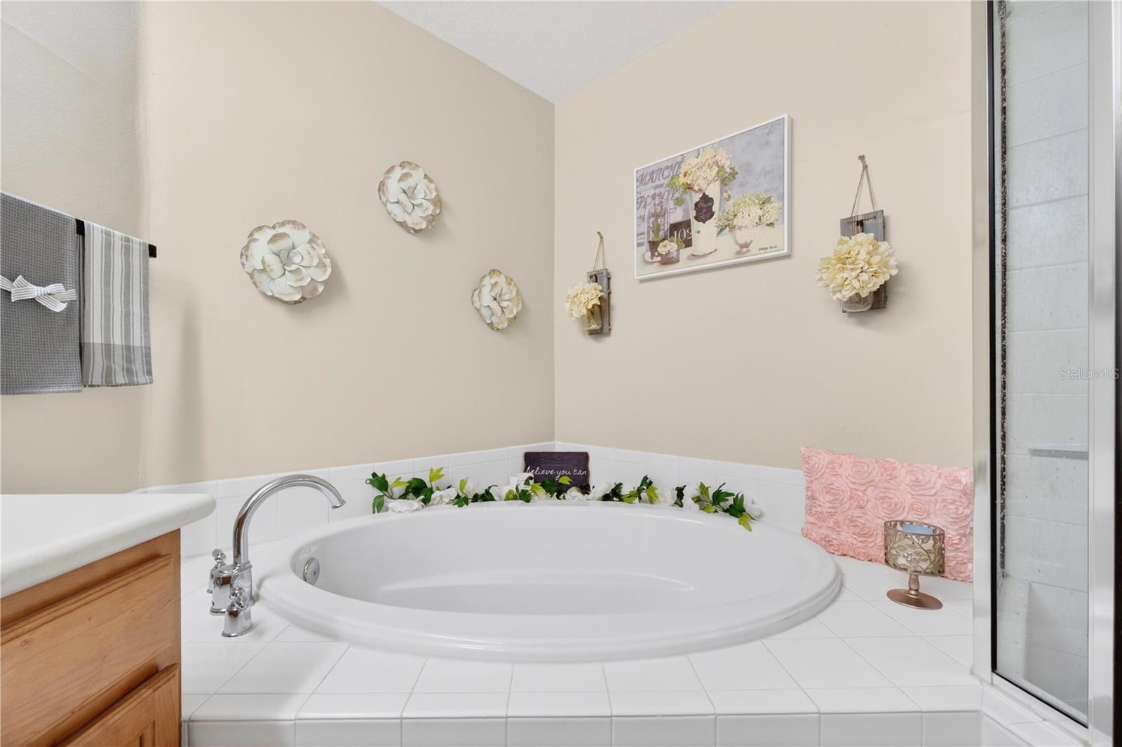 852 Lantern Way Property Photo 32