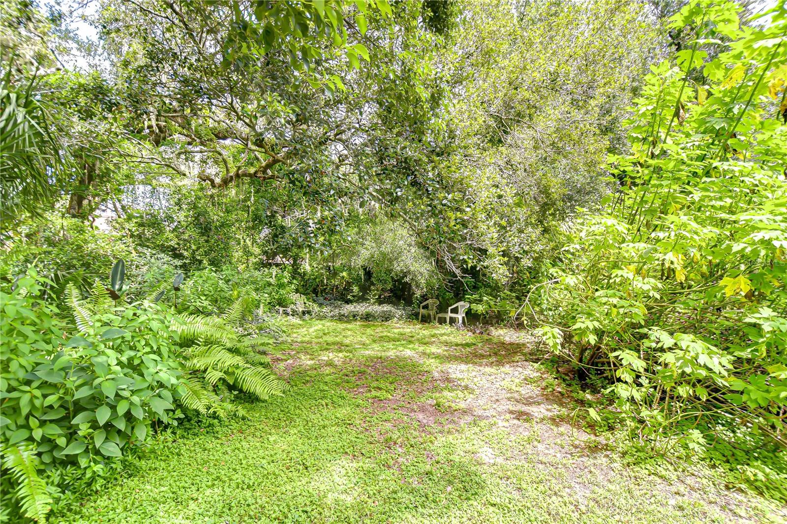 10904 Hackney Dr Property Photo 12