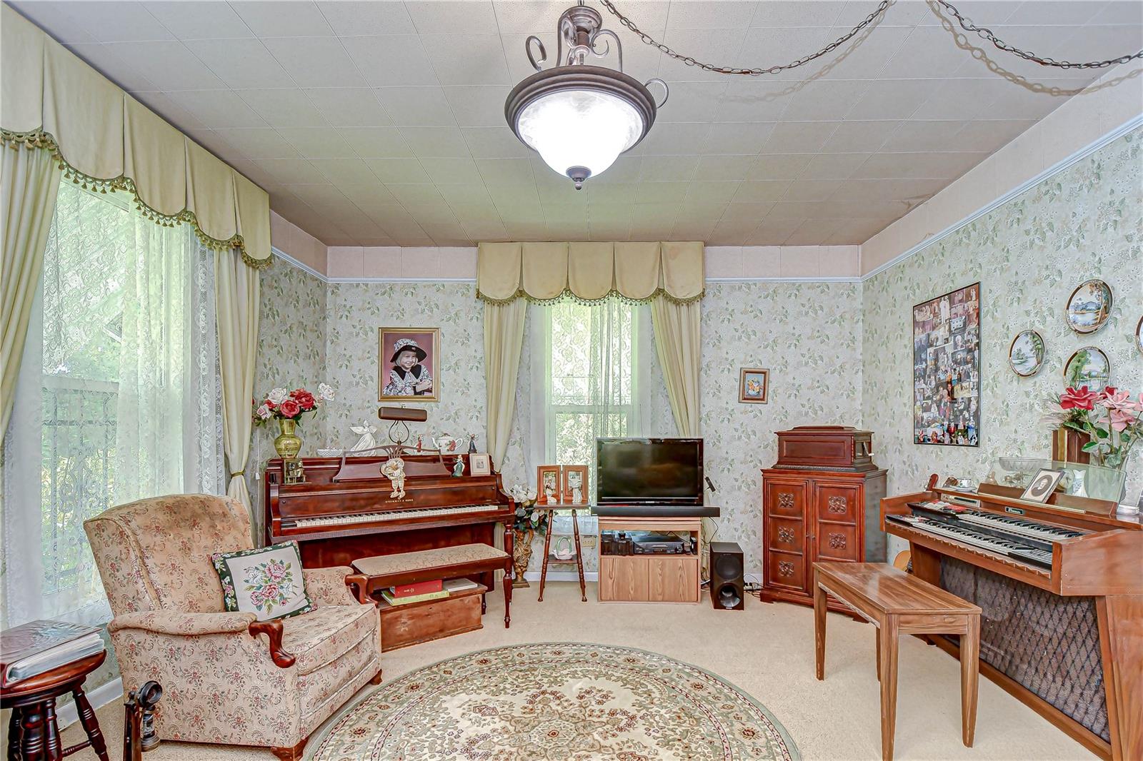 10904 Hackney Dr Property Photo 16