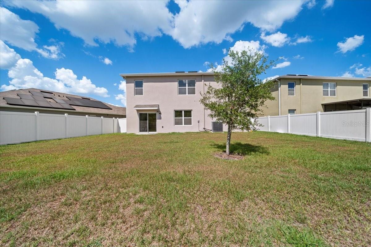 1933 Pristine Loop Property Photo 9